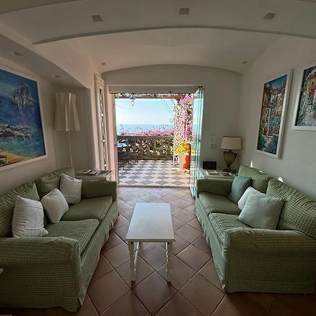 Luxury House In Villa Pompeiana Via Camerelle Con Terrazza Vista Mare Capri Exteriér fotografie